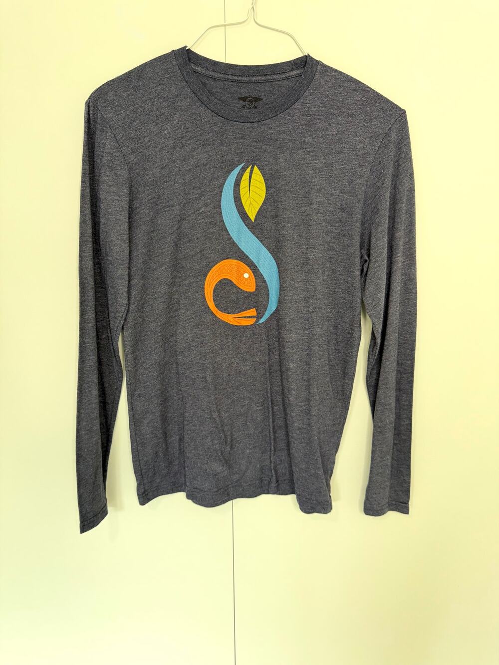 IMPERIAL Women's Streamsong Logo Graphic Long Sleeve Tee in Gray